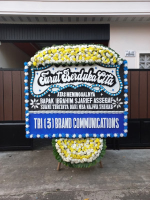 Papan Bunga Duka di Kibing